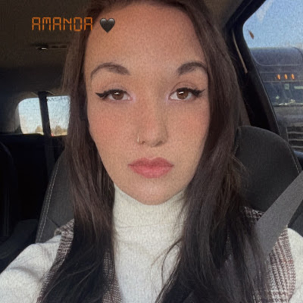 Meet your Posher, Amanda